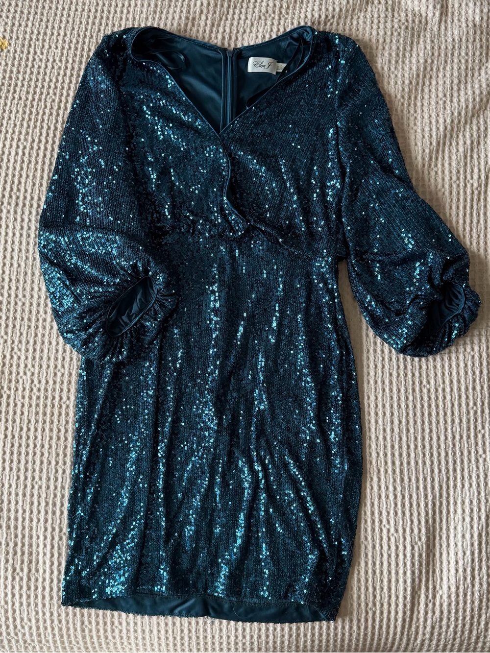 Eliza J Peacock Sequin balloon sleeve blouson Cocktail Dress 8